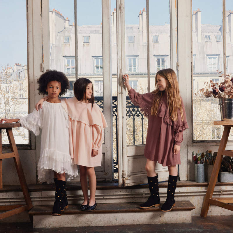 Robe longue avec volants et broderies CHLOE 
                        FILLE