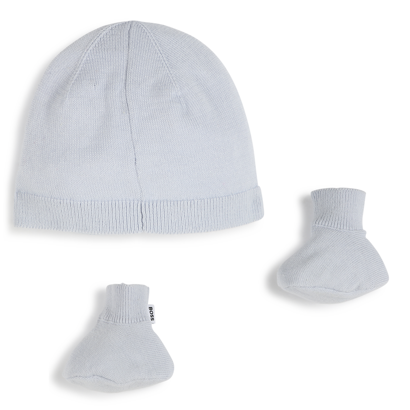 Ensemble bonnet et chaussons BOSS 
                    UNISEXE