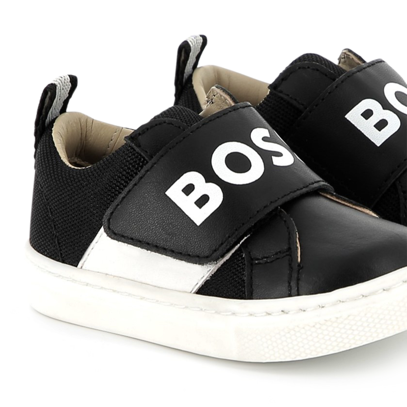 Sandales l&eacute;g&egrave;res &agrave; fermeture KARL LAGERFELD KIDS 
                        UNISEXE