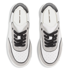 Baskets basses &agrave; lacets MARC JACOBS 
                    GARCON