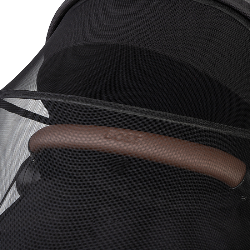 Poussette compacte 2 en 1 BOSS 
                        UNISEXE