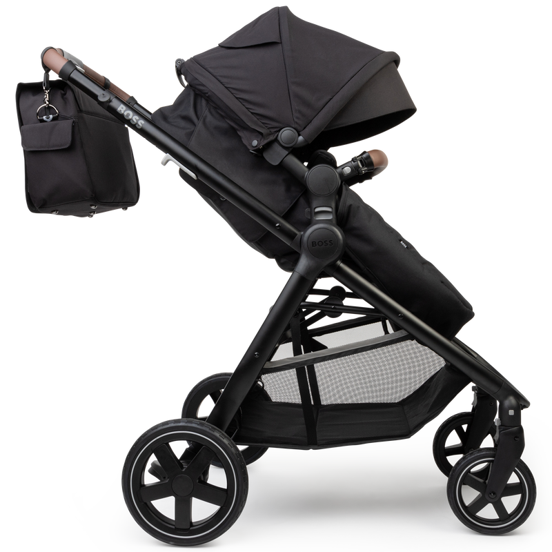 Poussette compacte 2-en-1 BOSS 
                    UNISEXE