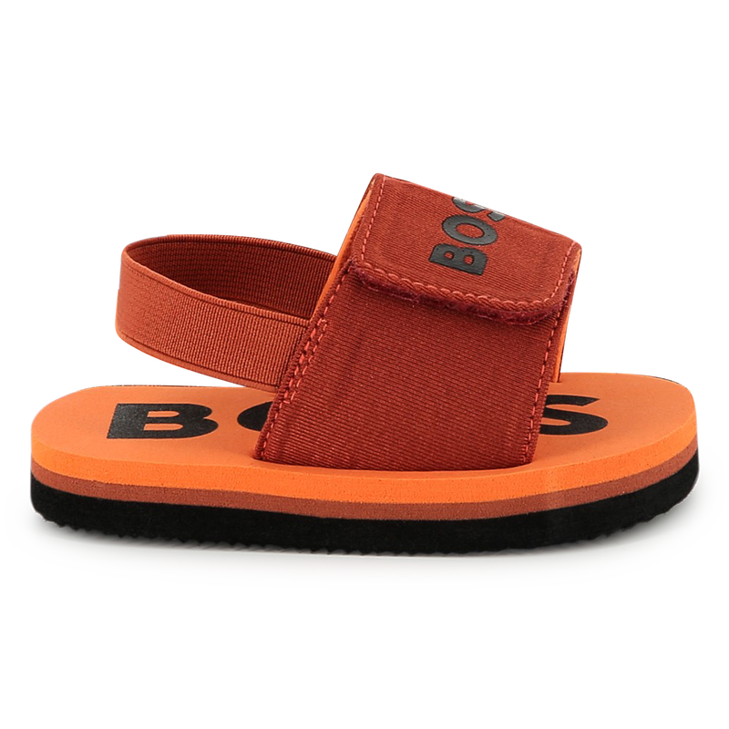 Claquettes avec fermeture par bandes auto aggripan BOSS 
                        GARCON