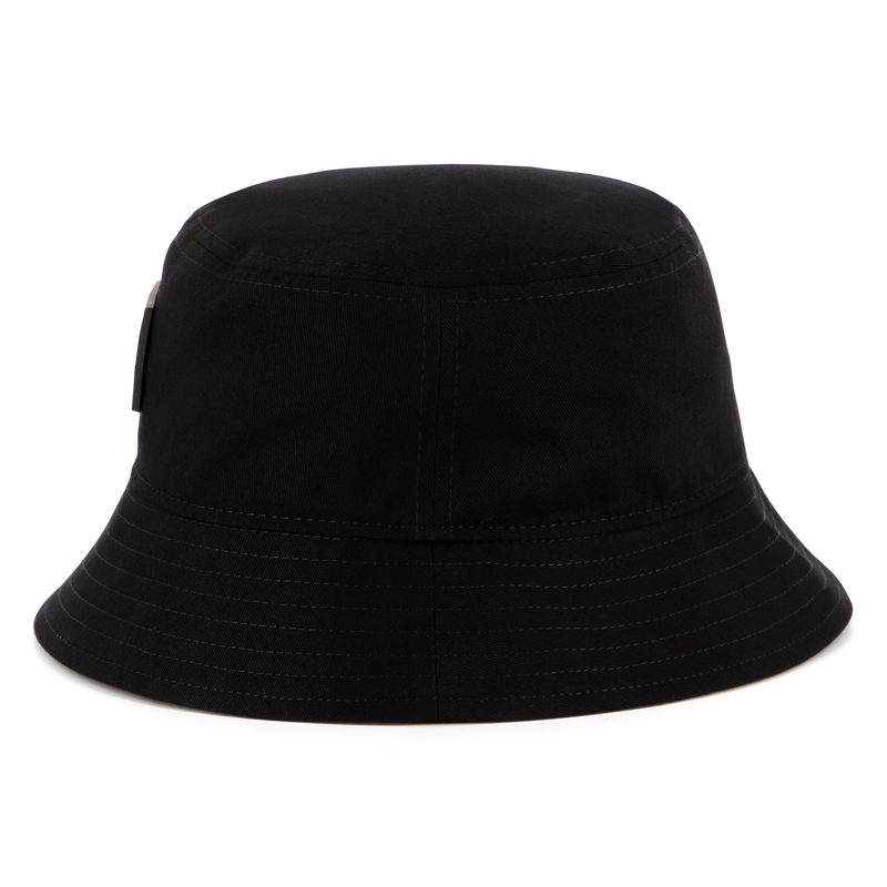 Bob BOSS 
                        GARCON