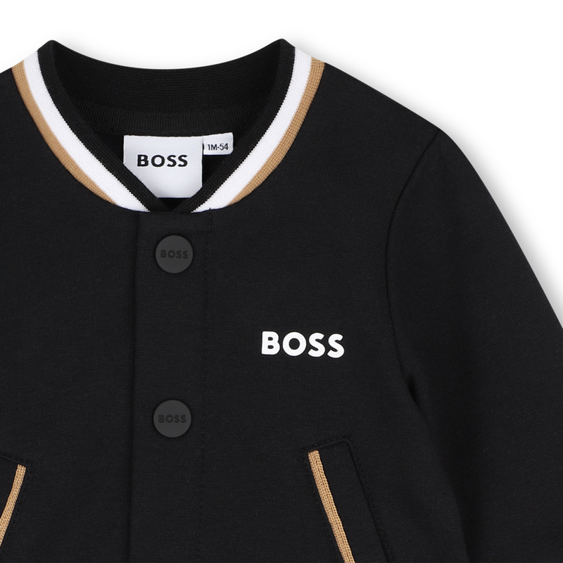 ENSEMBLE T-SHIRT + PANTALON + CARDIGAN BOSS 
                        GARCON