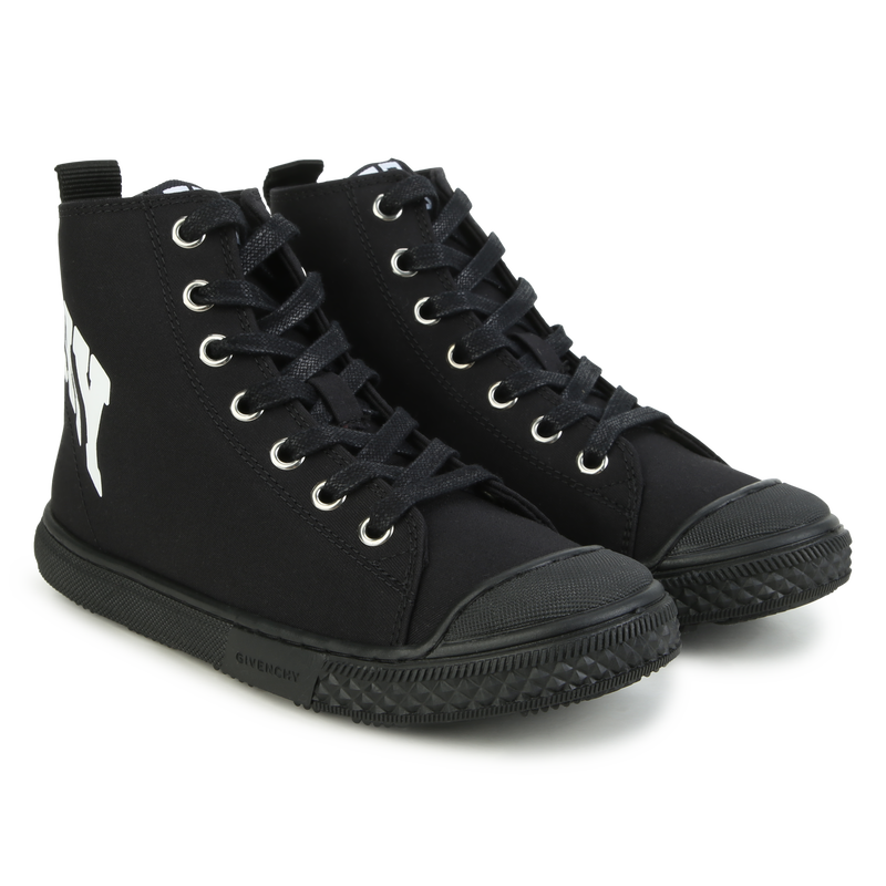Baskets à lacets GIVENCHY 
                    GARCON