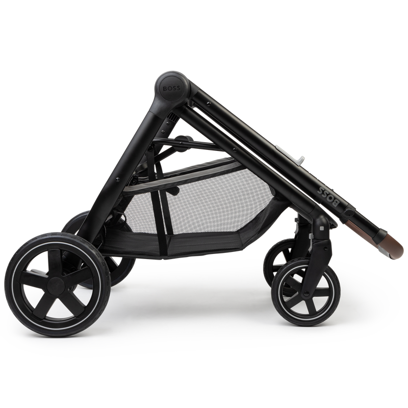 Poussette compacte 2-en-1 BOSS 
                    UNISEXE