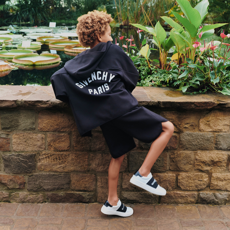 SWEAT ZIPP&Eacute; &Agrave; CAPUCHE GIVENCHY 
                        GARCON