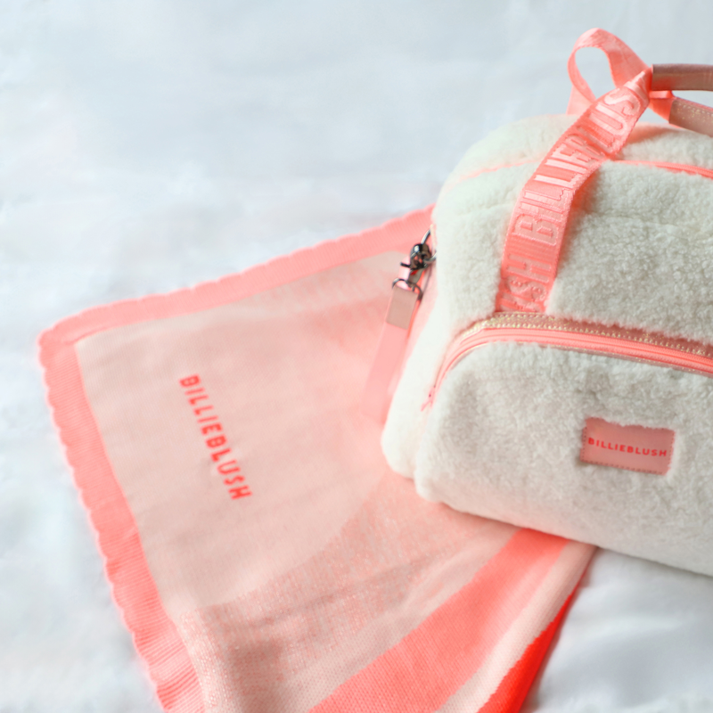 Couverture en tricot BILLIEBLUSH 
                    FILLE