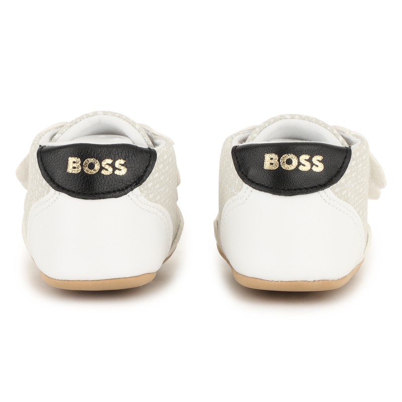 CHAUSSONS EN CUIR DE MOUTON BOSS 
                        GARCON