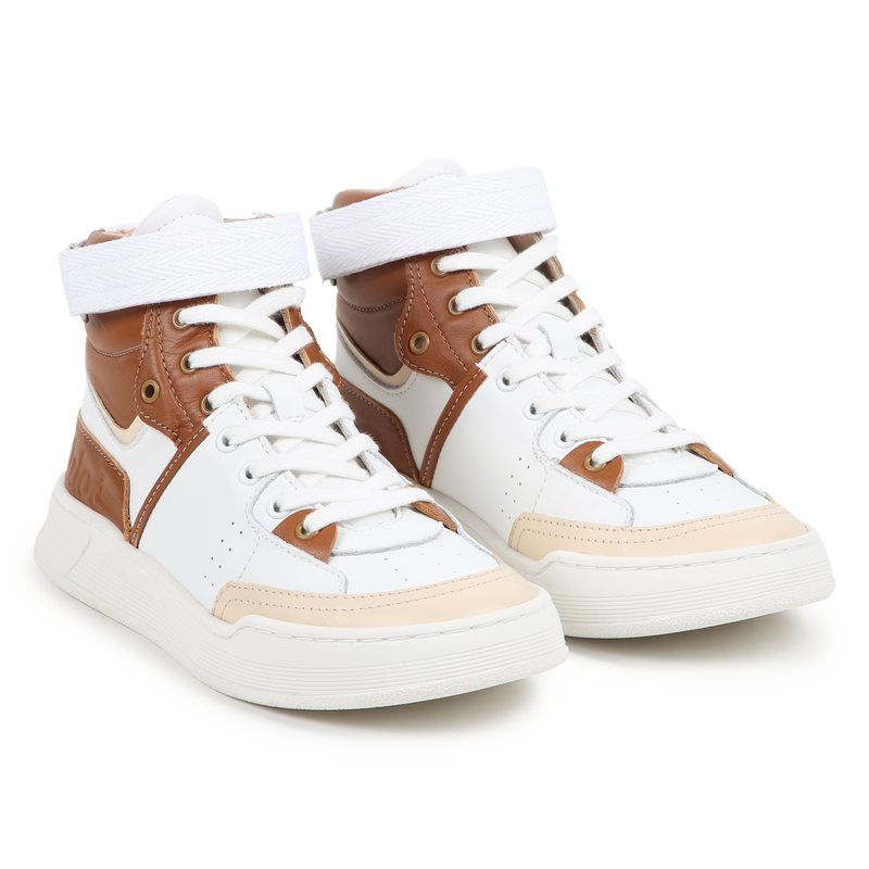 Baskets à lacets CHLOE 
                    FILLE