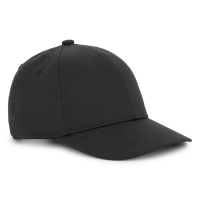 CASQUETTE AVEC FERMETURE BOUCLE M&Eacute;TAL BOSS GARCON