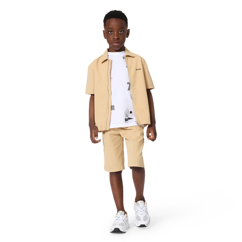 BERMUDA EN TISSU L&Eacute;GER GAUFR&Eacute; BOSS 
                        GARCON