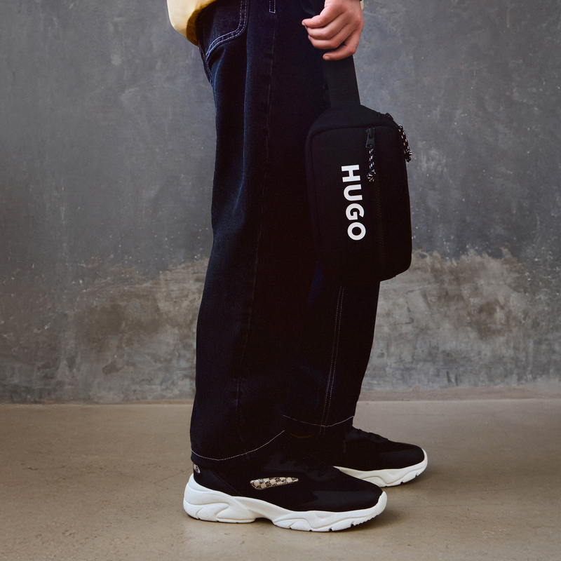Sac banane mat Hugo 
                    GARCON