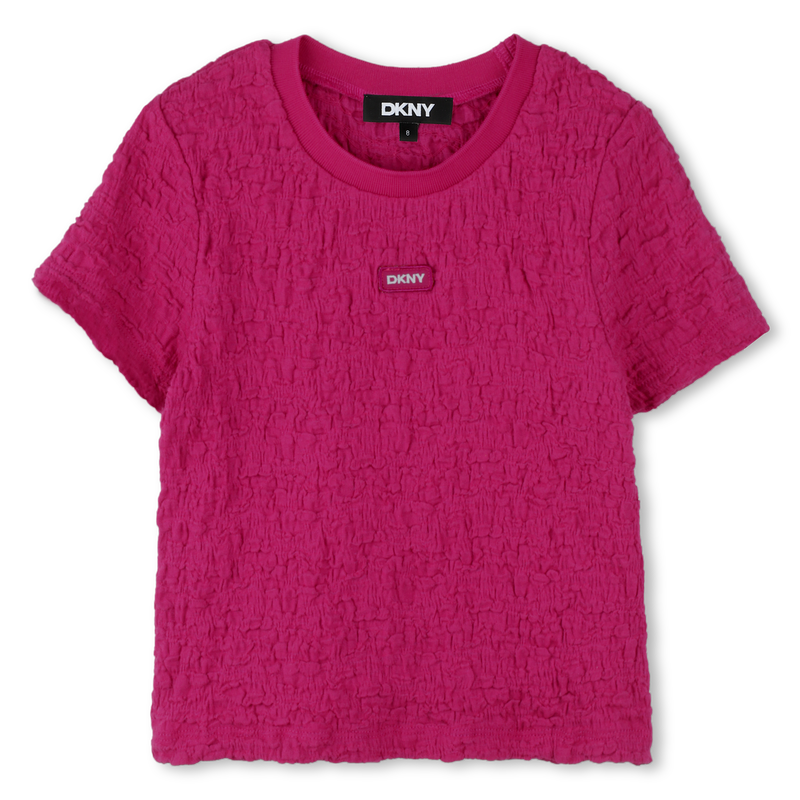 T-shirt gaufr&eacute; manches courtes DKNY 
                        FILLE