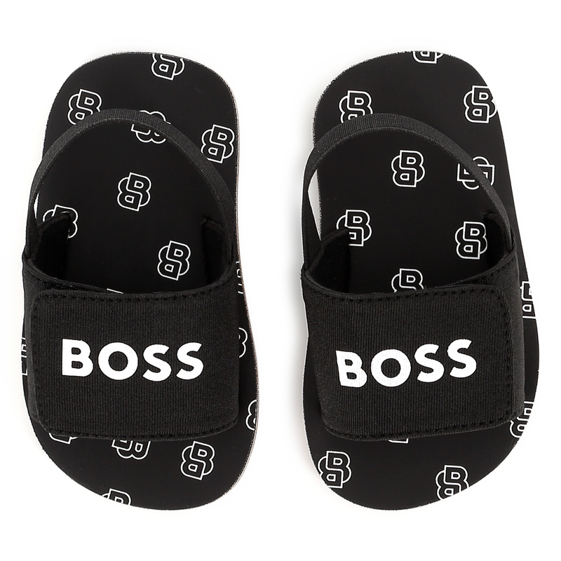 Claquettes avec fermeture par bandes auto aggripan BOSS 
                    GARCON