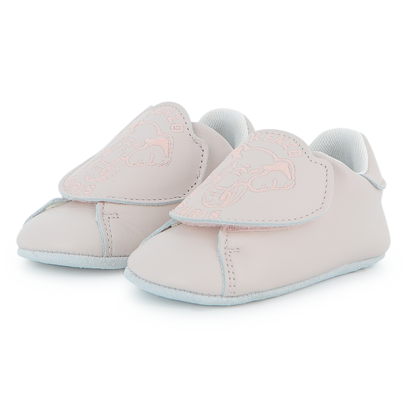 Chaussons bébé en cuir de vache KENZO KIDS 
                    UNISEXE