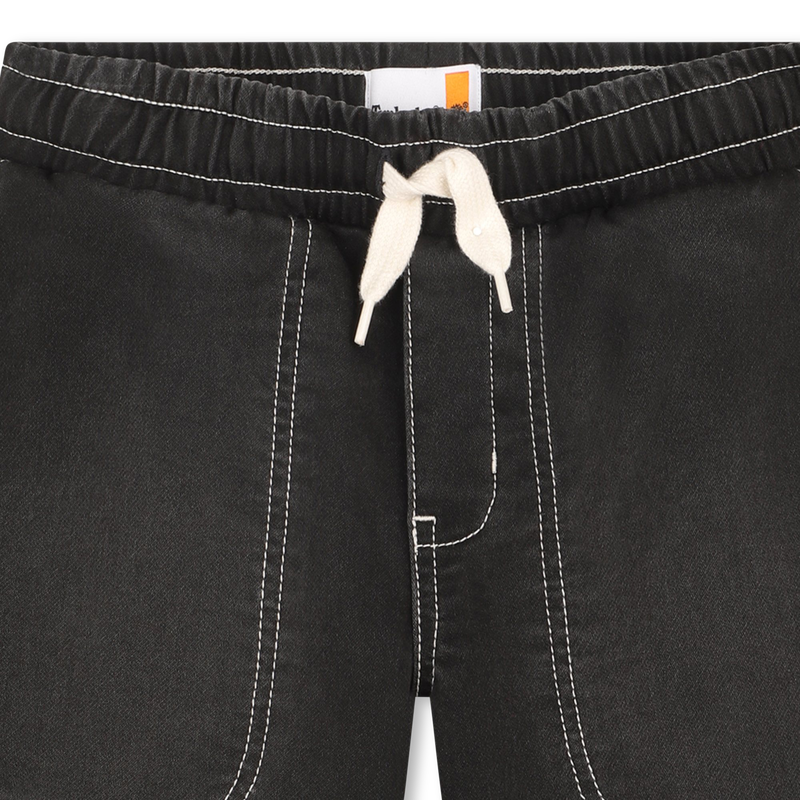 BERMUDA EN JEAN TIMBERLAND 
                        GARCON