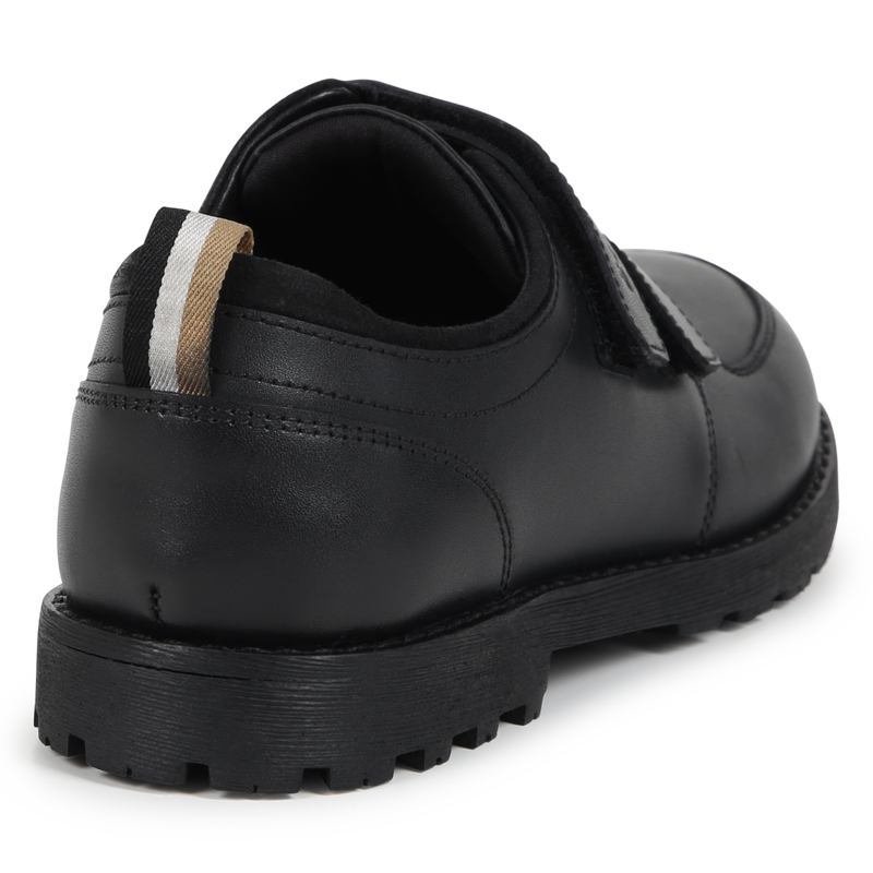 Chaussures en cuir de vachette BOSS 
                    GARCON