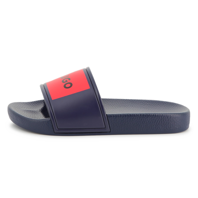 Claquettes &agrave; badges Hugo GARCON