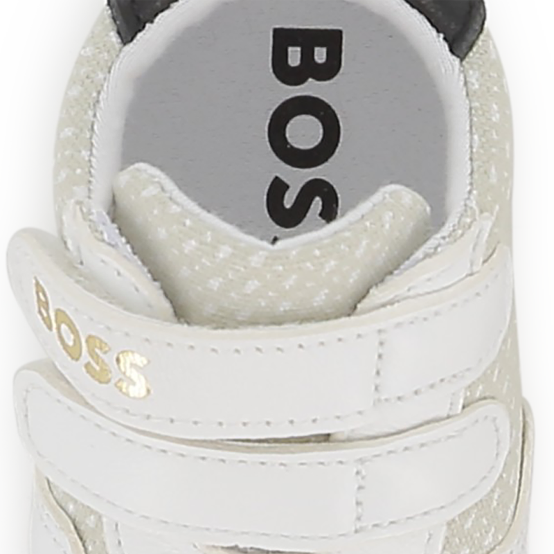 CHAUSSONS EN CUIR DE MOUTON BOSS 
                        GARCON