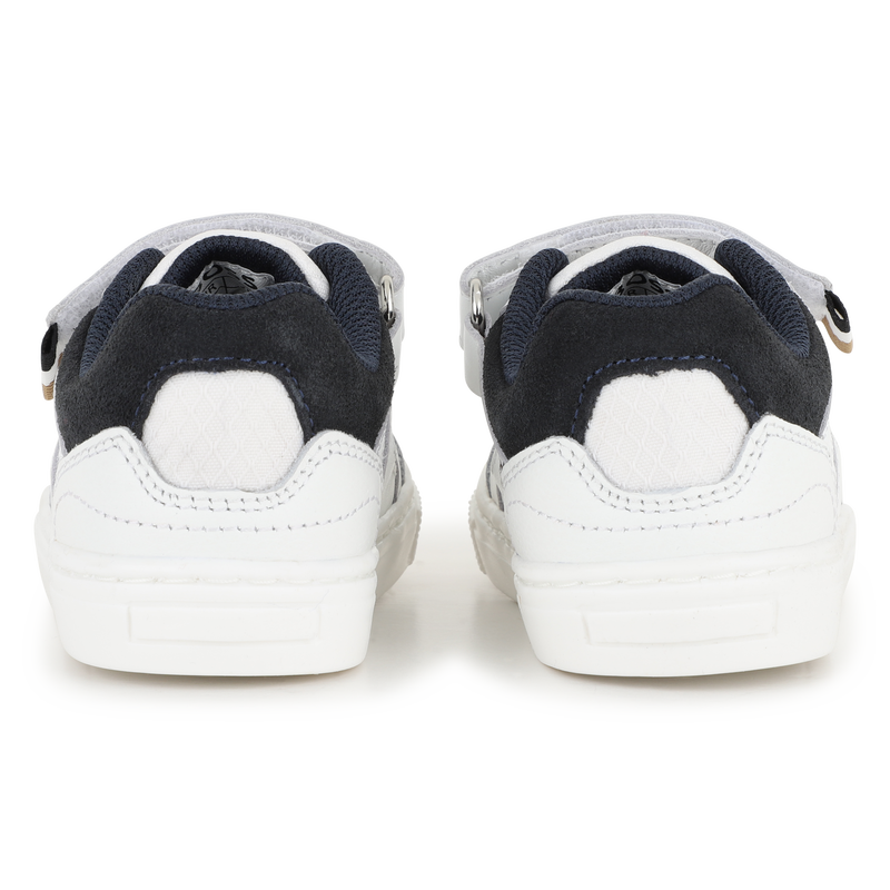 BASKETS &Agrave; BANDES AUTO AGRIPPANTES BOSS 
                        GARCON