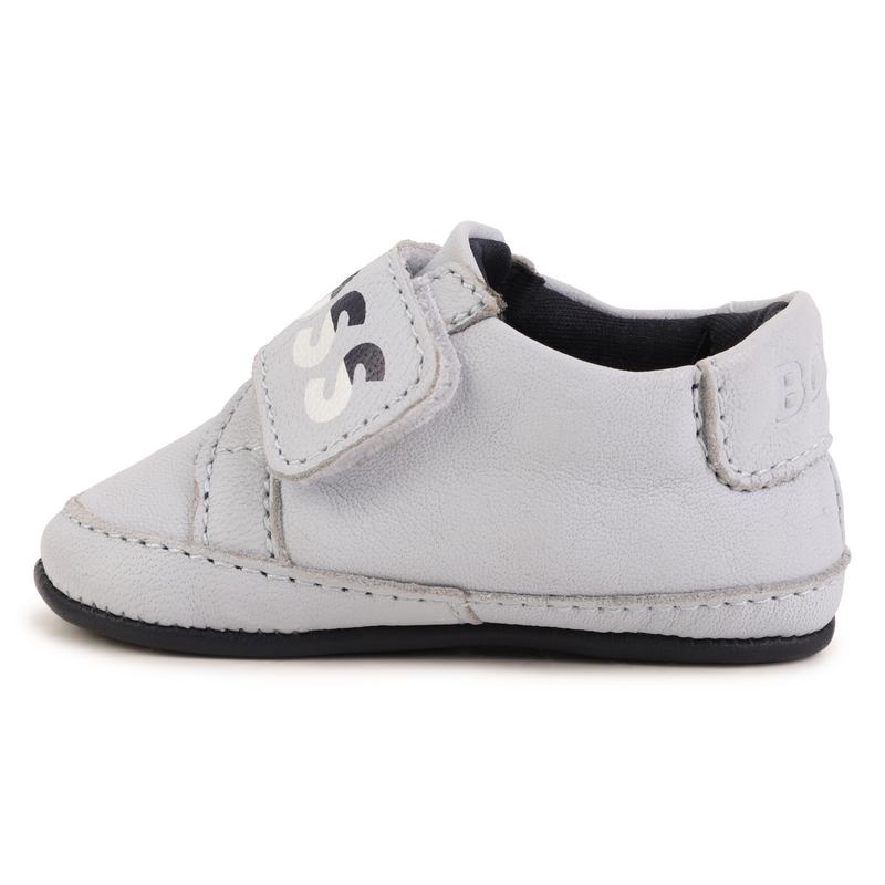 Chaussons souples à bande auto-agrippante BOSS 
                    GARCON