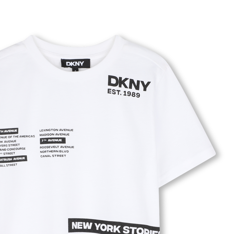 ENSEMBLE T-SHIRT ET BERMUDA DKNY 
                        GARCON
