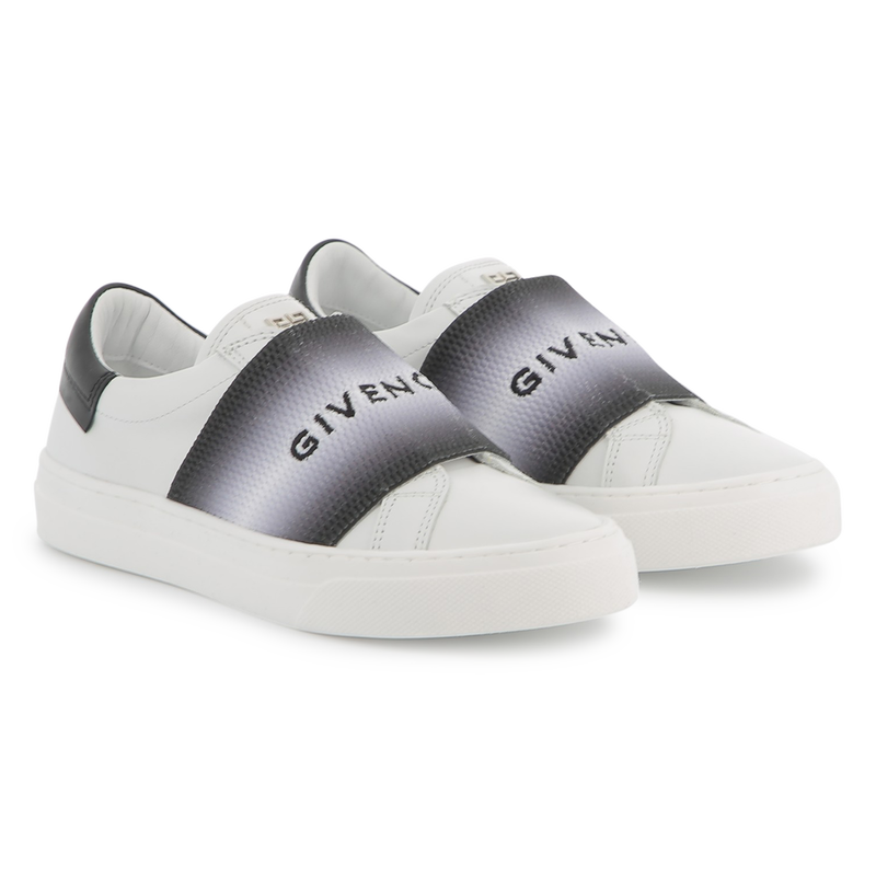 Sneakers en cuir GIVENCHY 
                        UNISEXE