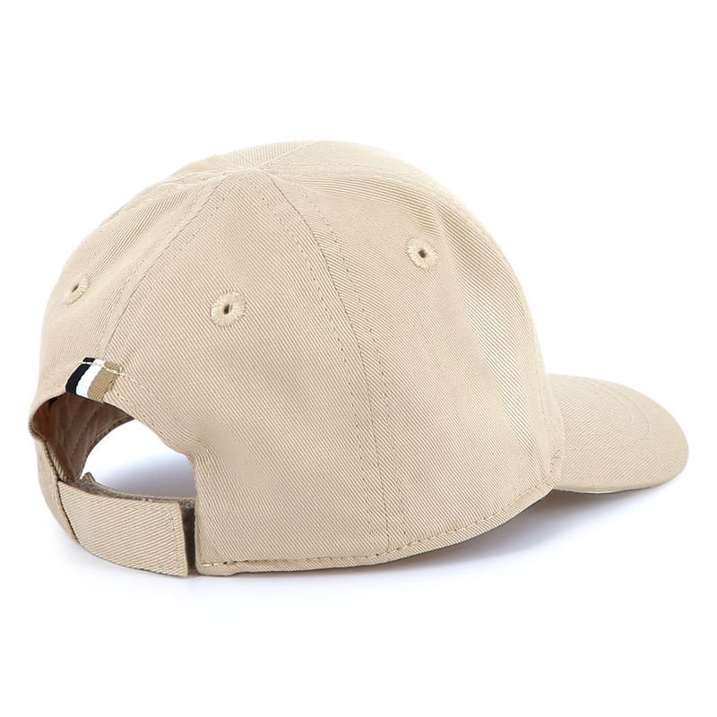 Casquette à fermeture auto-aggripante BOSS 
                    GARCON