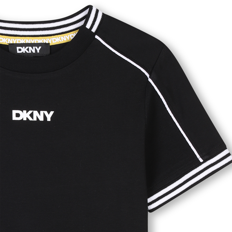 T-shirt avec bandes colorées DKNY 
                    UNISEXE
