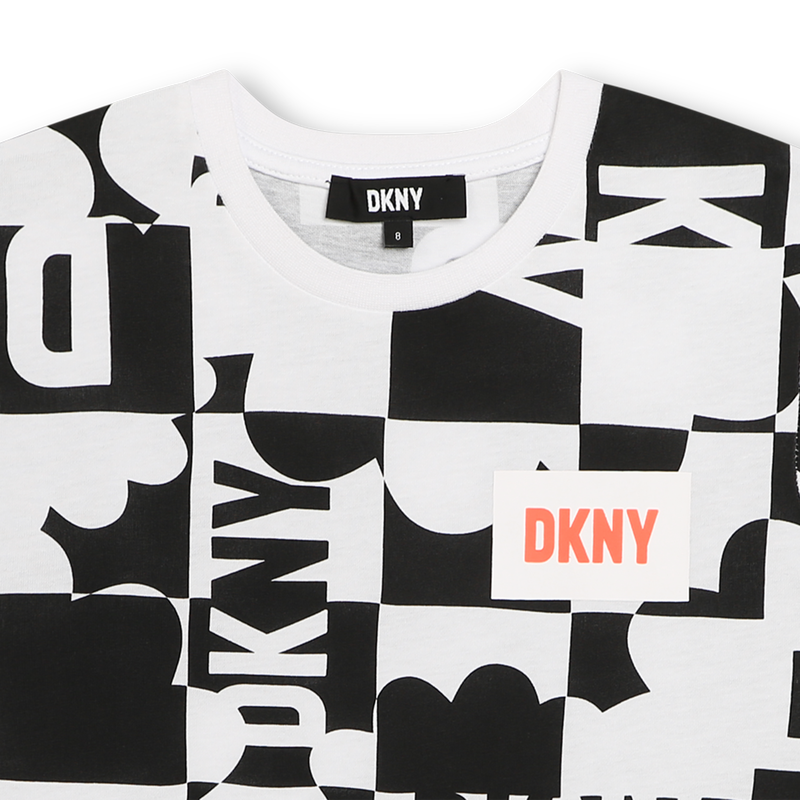 T-shirt unisexe DKNY 
                    UNISEXE