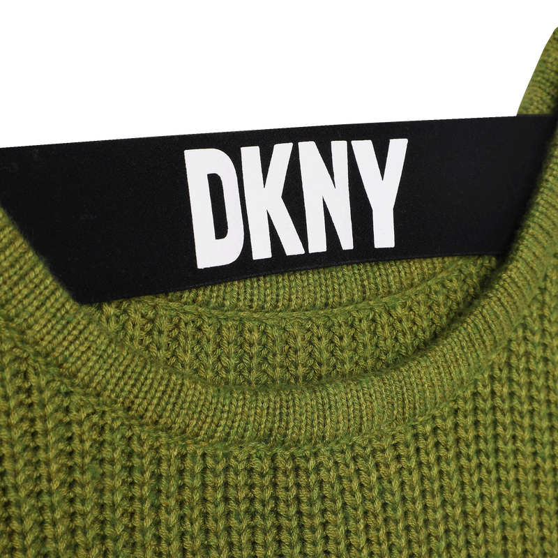 Pull tricot décolleté au dos DKNY 
                    FILLE