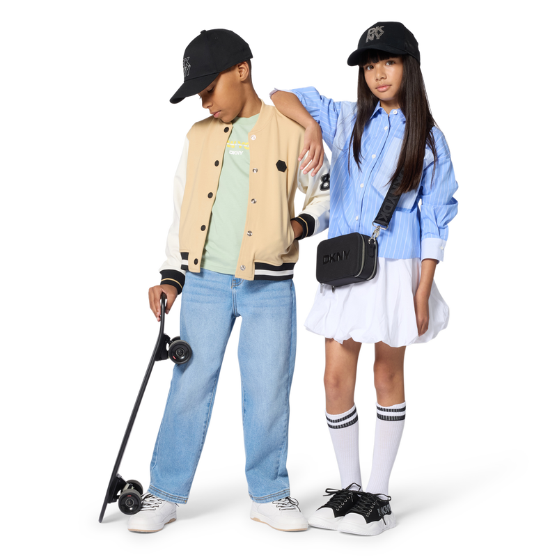 TEE-SHIRT MANCHES COURTES DKNY 
                        GARCON